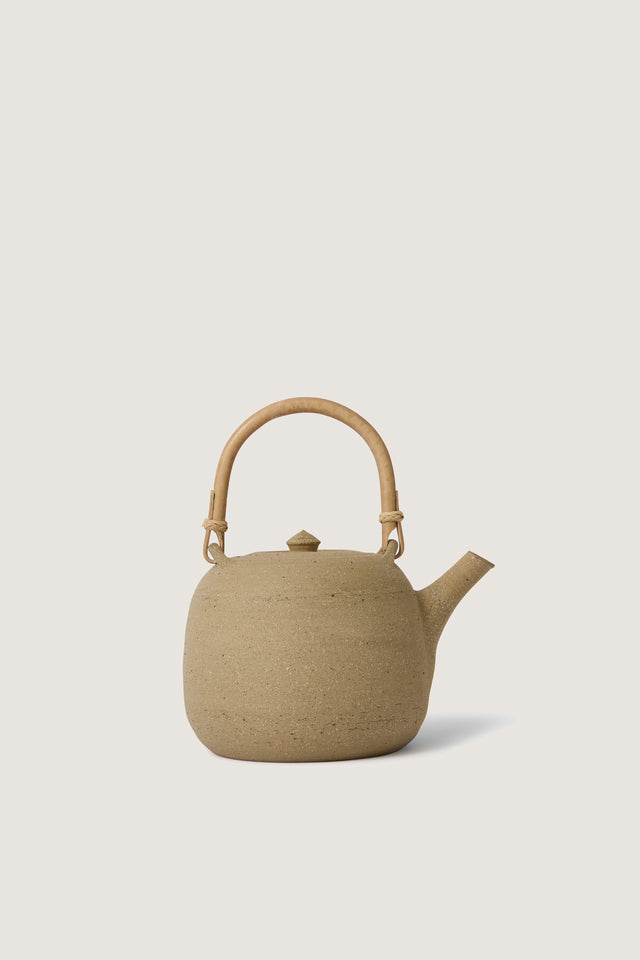 ATELIER BEIGE PIERRE CULOT TEAPOT